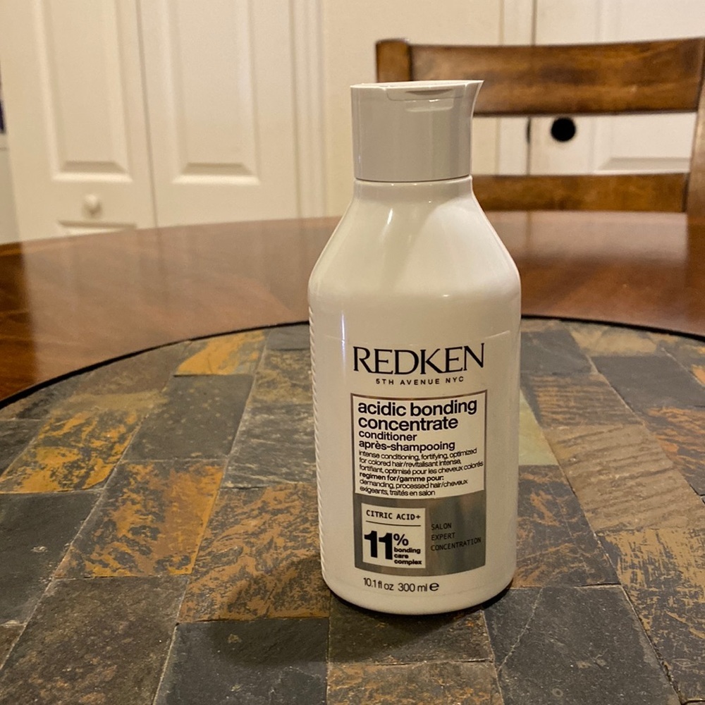 Redken ACIDIC Bonding Conditioner 10.1 oz